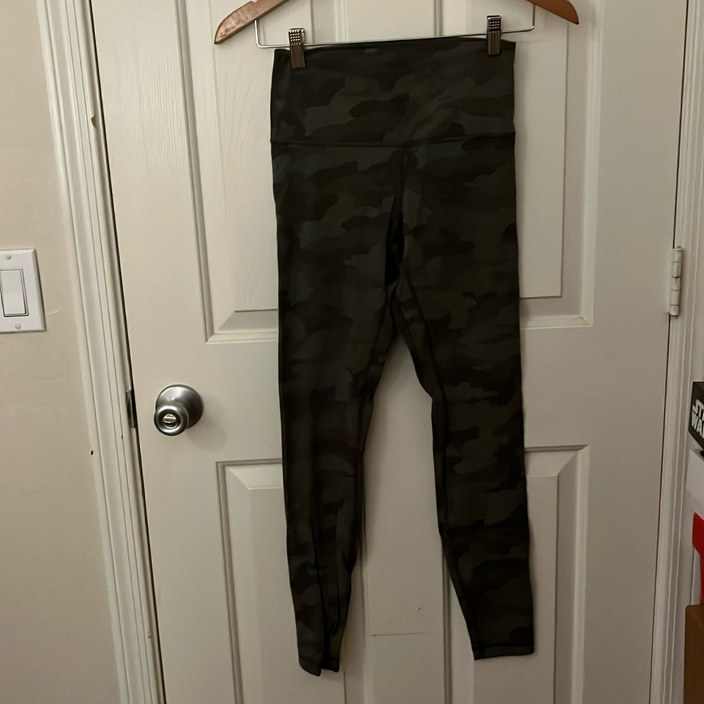 Lululemon camo leggings